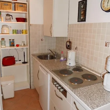 12-42, Strandnah, Im Herzen Westerlands, Balkon, 3 Etage Apartament